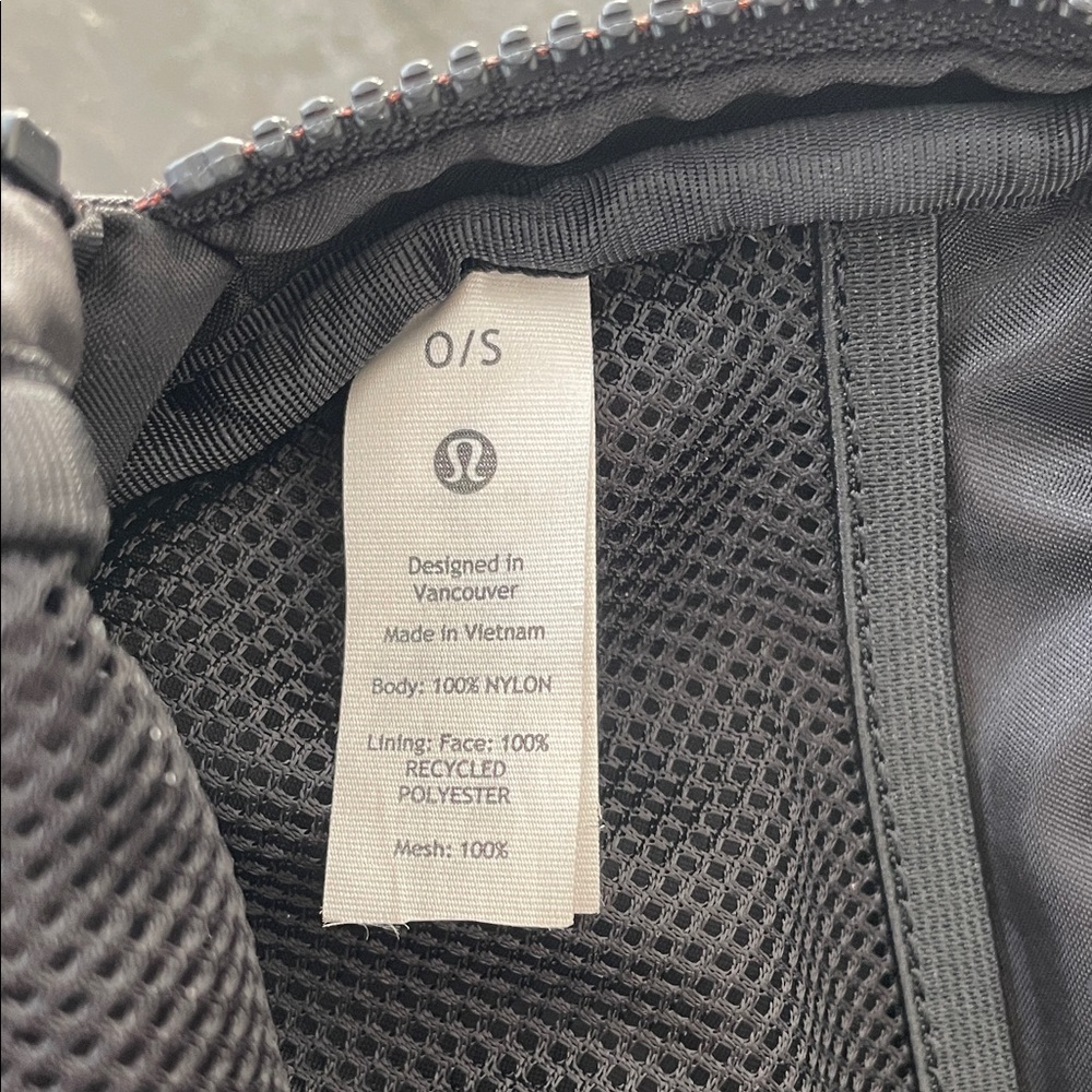 lululemon athletica Black Belt Bag - Picture 2 of 5